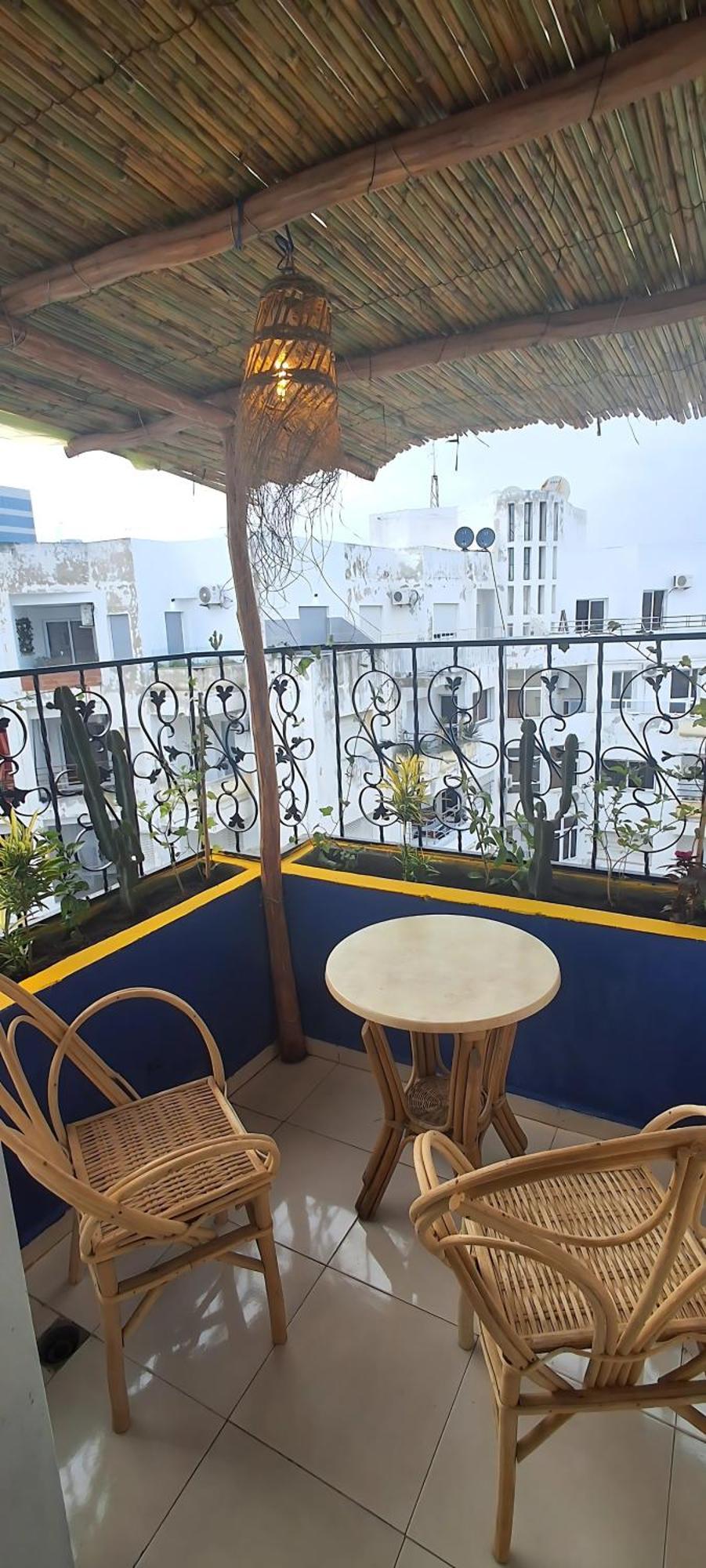 Apartamento Cozy Flat With Sea View Tánger Exterior foto